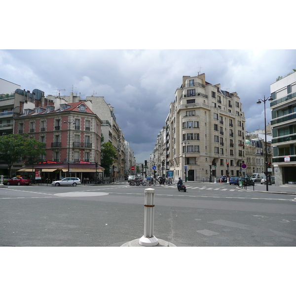 รูปถ่าย ฝรั่งเศส(France) ปารีส(Paris) ถนนอ็องแปร์(Rue Ampere) 2007-06 3