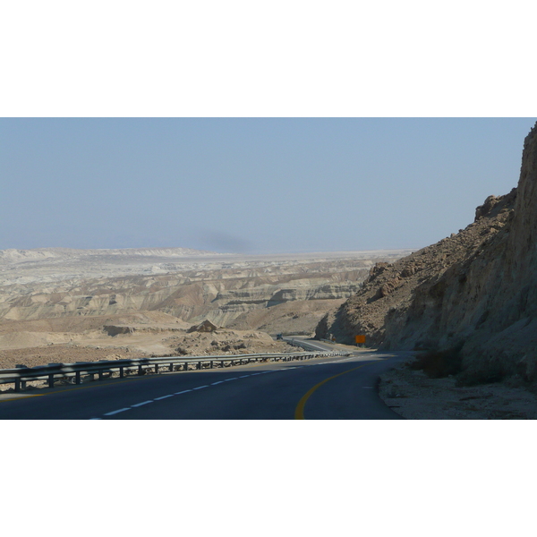รูปถ่าย อิสราเอล(Israel) ถนนจากอาราดไปทะเลเดดซี(Arad to Dead Sea road) 2007-06 46