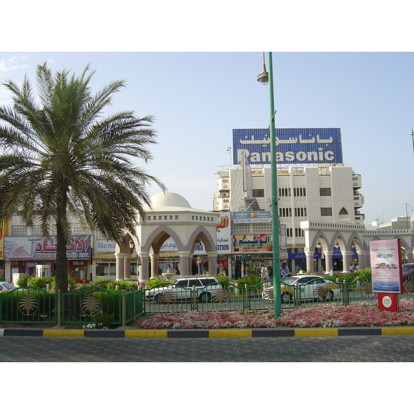 รูปถ่าย สหรัฐอาหรับเอมิเรตส์(United Arab Emirates) อาเลอิน(Al Ain) 2005-03 97