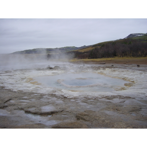 รูปถ่าย ไอซ์แลนด์(Iceland) เจซีร์(Geysir) 2003-03 0