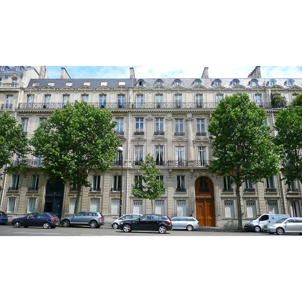 รูปถ่าย ฝรั่งเศส(France) ปารีส(Paris) บูเลอวาร์ด  มาเลแอร์บ(Boulevard Malesherbes) 2007-05 114