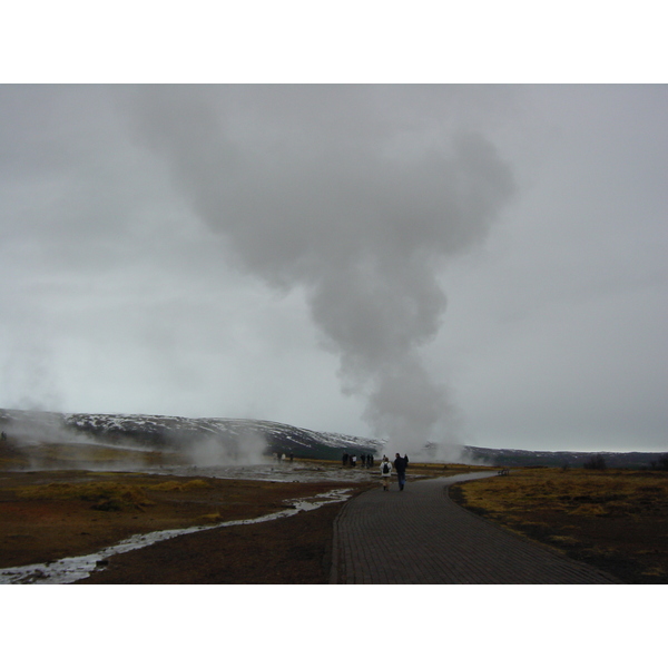 รูปถ่าย ไอซ์แลนด์(Iceland) เจซีร์(Geysir) 2003-03 2