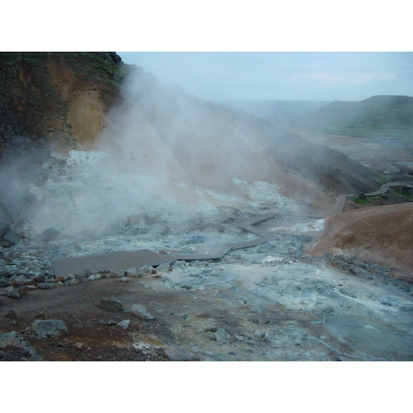 รูปถ่าย ไอซ์แลนด์(Iceland) ครีซูวิค(Krysuvik) 2003-06 9