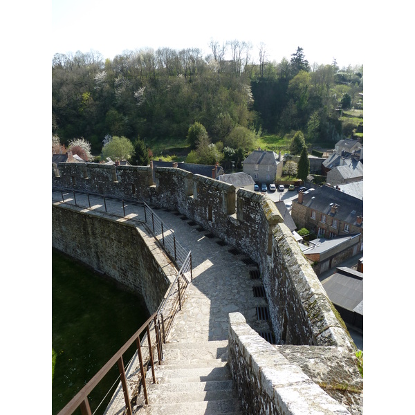 รูปถ่าย ฝรั่งเศส(France) ฟูแฌร์(Fougeres) 2010-04 13
