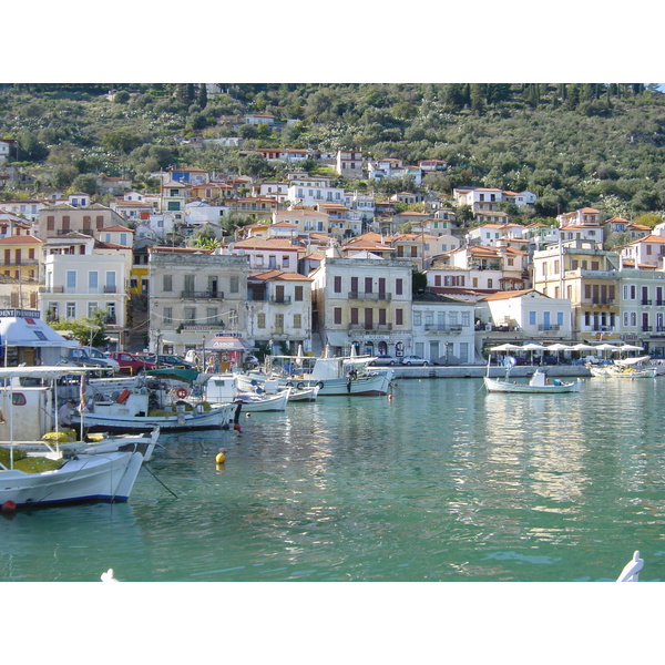รูปถ่าย กรีก(Greece) ลิเมนิ(Limeni) 2003-12 13