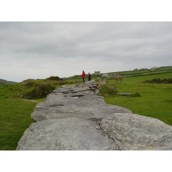 รูปถ่าย ไอร์แลนด์(Ireland) เคอร์รี่(Kerry) ป้อมคาเฮอร์กัล(Cahergal fort) 2004-05 12