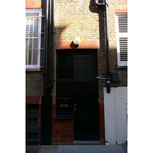 รูปถ่าย อังกฤษ(United Kingdom) ลอนดอน(London) ตรอกเซาท์มอลตัน(South Molton Lane) 2007-09 5