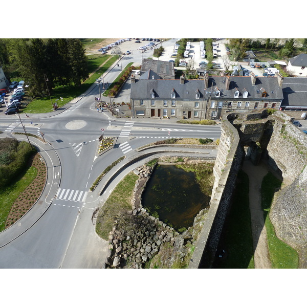 รูปถ่าย ฝรั่งเศส(France) ฟูแฌร์(Fougeres) 2010-04 182