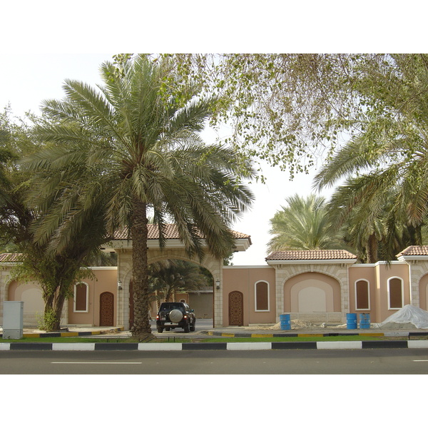 รูปถ่าย สหรัฐอาหรับเอมิเรตส์(United Arab Emirates) อาเลอิน(Al Ain) 2005-03 59