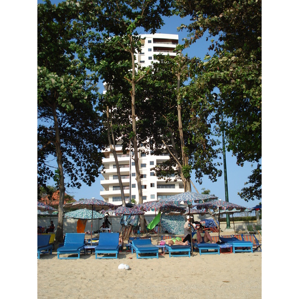 รูปถ่าย ไทย(Thailand) พัทยา(Pattaya) โกลเดนฮอร์น(Golden Horn) 2007-02 86