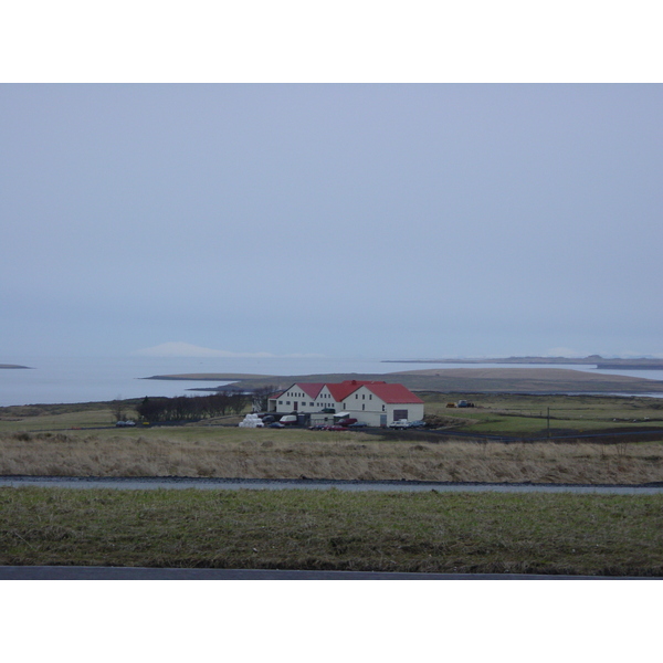 รูปถ่าย ไอซ์แลนด์(Iceland) ถนนหมายเลข 36 จากมอสเฟลส์แบร์ไปทิงเวลลีร์(Road 36 Mosfellbaer to Pingvellir) 2003-03 16