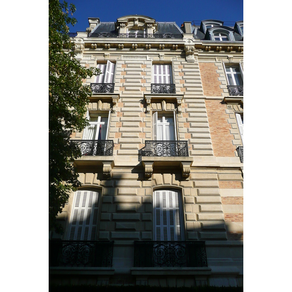 รูปถ่าย ฝรั่งเศส(France) ปารีส(Paris) คุ้มที่ 8(8th Arrondissement) ถนนแร็มบรันต์(Rue Rembrandt) 2007-09 25