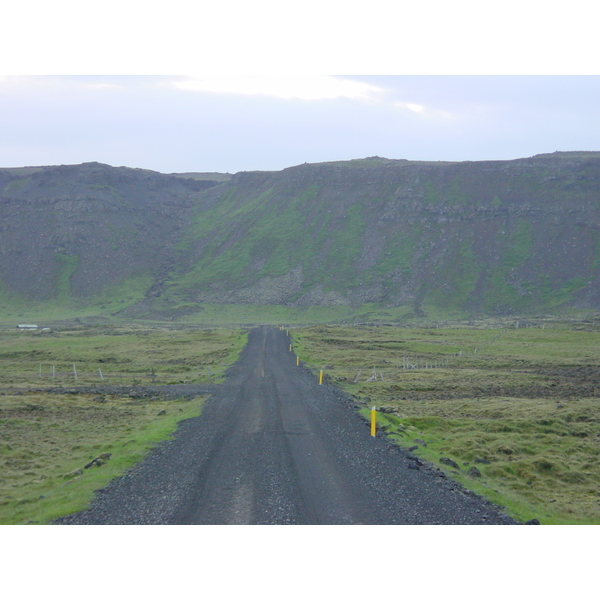 รูปถ่าย ไอซ์แลนด์(Iceland) ถนนหมายเลข 42 ใกล้เซลโวกูร์(Road 42 near Selvogur) 2003-06 7