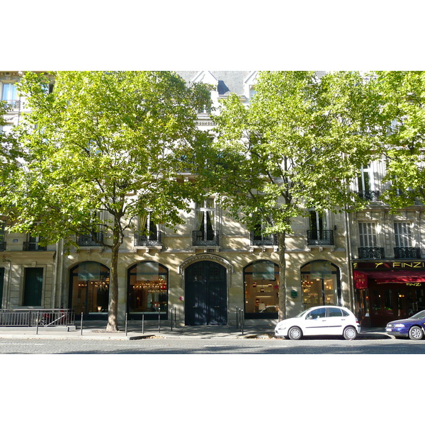 รูปถ่าย ฝรั่งเศส(France) ปารีส(Paris) ถนนฟรีดลันด์(Avenue de Friedland) 2007-09 48