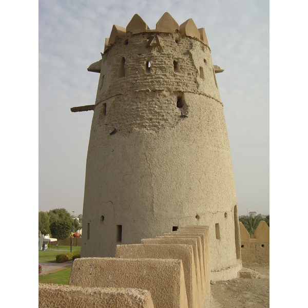 รูปถ่าย สหรัฐอาหรับเอมิเรตส์(United Arab Emirates) อาเลอิน(Al Ain) ป้อมจาลี(Jahli Fort) 2005-03 3