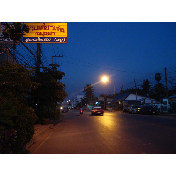รูปถ่าย ไทย(Thailand) พิษณุโลก(Phitsanulok) ถนนเอกาทศรถ(Ekatossarot Road) 2008-01 0