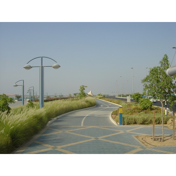 รูปถ่าย สหรัฐอาหรับเอมิเรตส์(United Arab Emirates) อาบูดาบี(Abu Dhabi) 2005-09 79