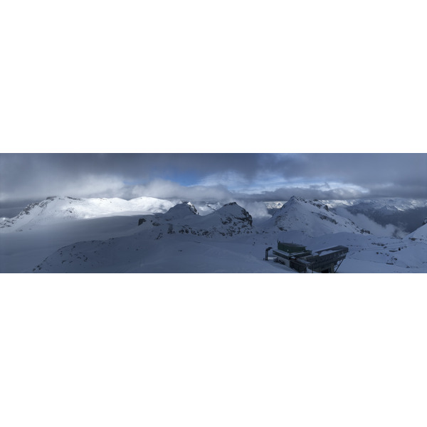 รูปถ่าย สวิสเซอร์แลนด์(Switzerland) ครองส์-มงตานา(Crans Montana) 2020-12 0