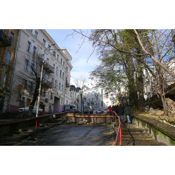 รูปถ่าย ยูเครน(Ukraine) เคียฟ(Kiev) กูเดรียเวท(Kudriavets) 2007-11 52