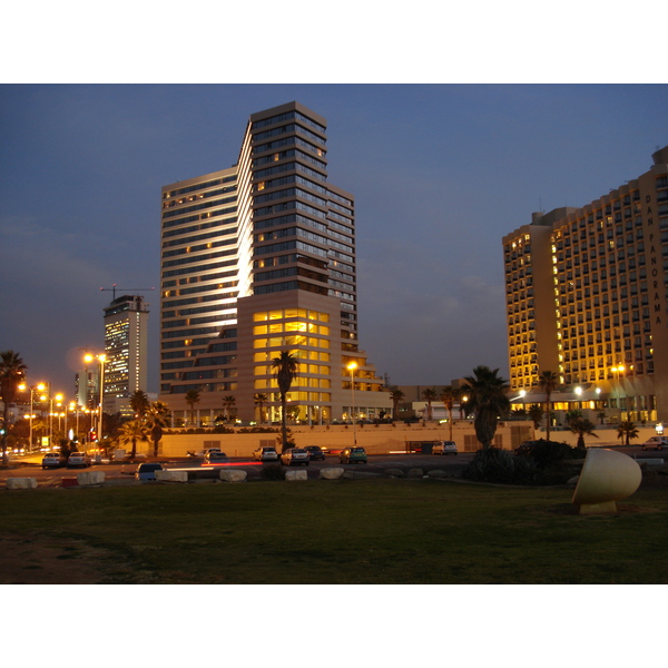 รูปถ่าย อิสราเอล(Israel) เทลอาวีฟ(Tel Aviv) ชายหาดเทลอาวีฟ(Tel Aviv Sea Shore) 2006-12 31