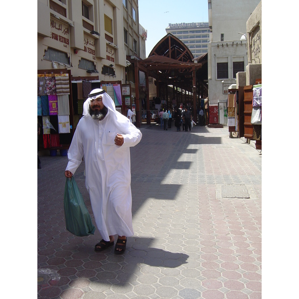 รูปถ่าย สหรัฐอาหรับเอมิเรตส์(United Arab Emirates) ดูไบ(Dubai) 2005-03 2