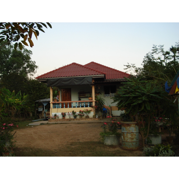 รูปถ่าย ไทย(Thailand) พิษณุโลก(Phitsanulok) ถนนจอมทอง(Jomthong Road) 2008-01 24