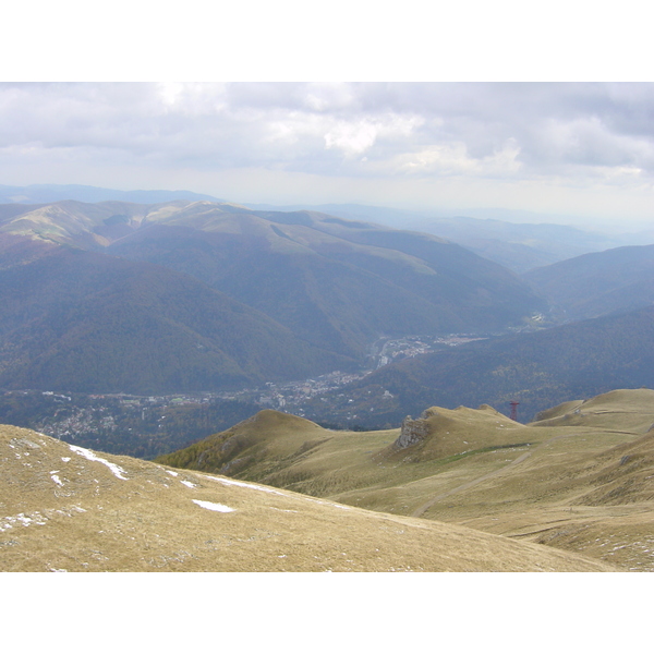 รูปถ่าย โรมาเนีย(Romania) สินายา(Sinaia) 2003-10 29