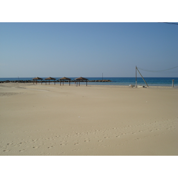 รูปถ่าย อิสราเอล(Israel) ไฮฟา(Haifa) หาดคาร์เมล(Carmel Beach) 2006-12 19