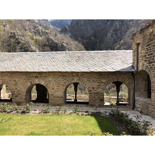 รูปถ่าย ฝรั่งเศส(France) แอบบีแซ็งมาร์แต็งดูกานีกู(Abbaye Saint Martin du Canigou) 2018-04 11