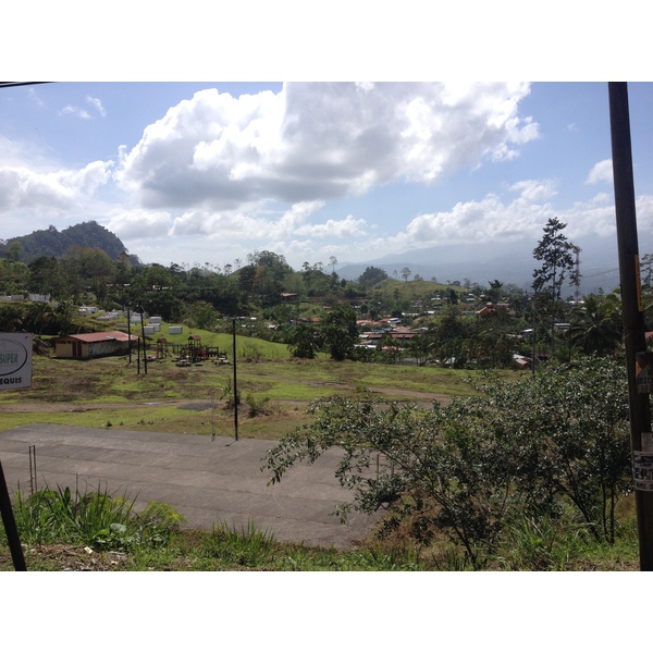 รูปถ่าย คอสตาริกา(Costa Rica) ตูร์รีอัลบา(Turrialba) 2015-03 9