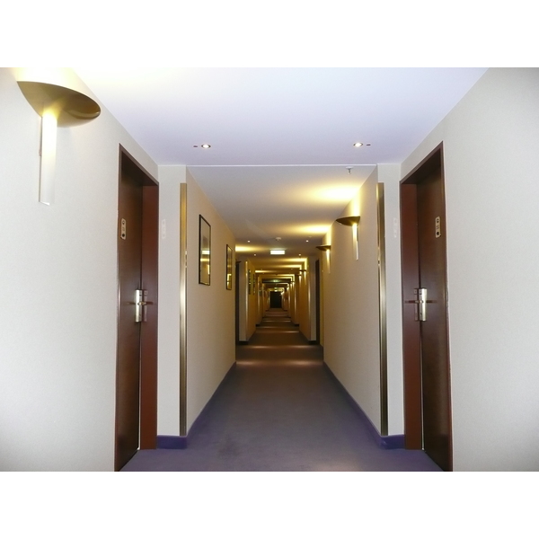 รูปถ่าย เยอรมนี(Germany) ดัสเซลดอร์ฟ(Dusseldorf) โรงแรมแรดิสัน(Radisson Hotel) 2007-05 2