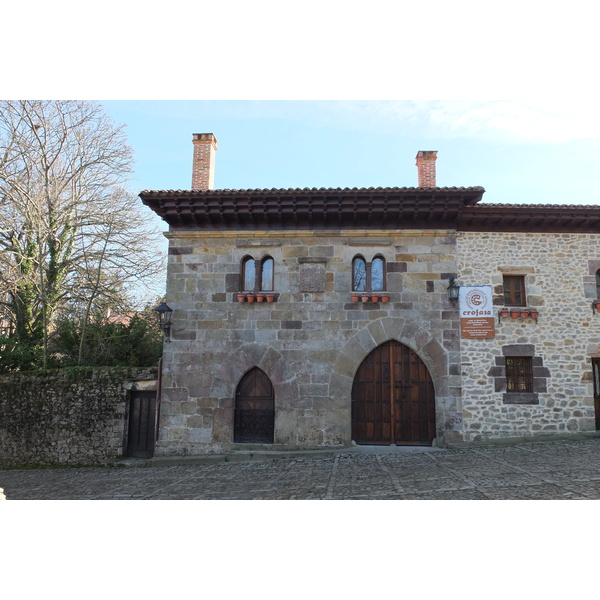 รูปถ่าย สเปน(Spain) ซันตีญานาเดลมาร์(Santillana del Mar) 2013-01 0