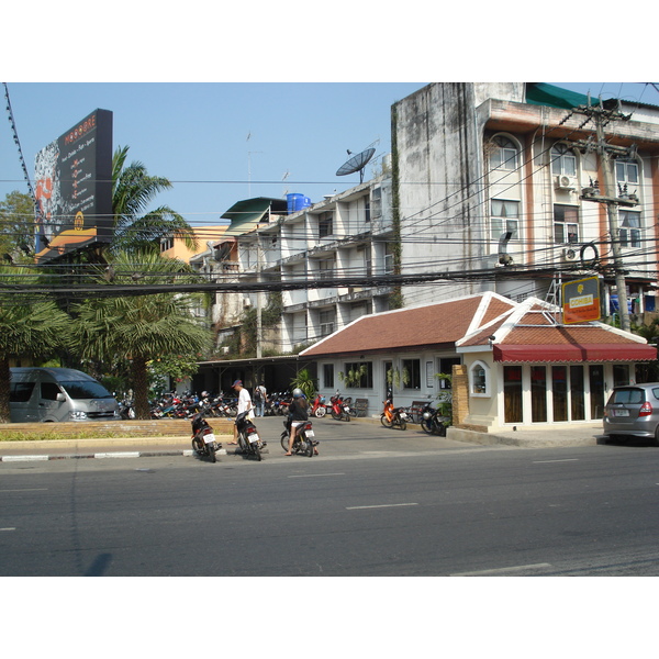 รูปถ่าย ไทย(Thailand) พัทยา(Pattaya) ถนนพัทยาสาย 2(Pattaya 2nd road) 2008-01 23