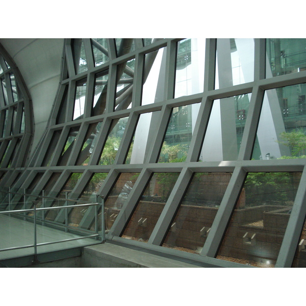 รูปถ่าย ไทย(Thailand) กรุงเทพมหานคร(Bangkok) ท่าอากาศยานสุวรรณภูมิ(Suvarnabhumi Airport) 2007-02 19