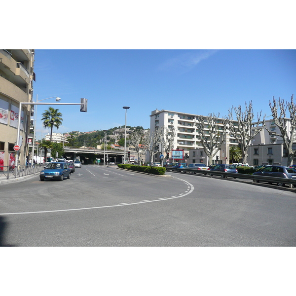 รูปถ่าย ฝรั่งเศส(France) นีส(Nice) นีซฝั่งตะวันตก(Nice West) 2008-04 123
