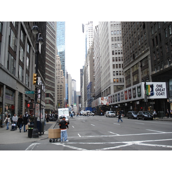 รูปถ่าย สหรัฐอเมริกา(United States) นิวยอร์ก(New York) บรอดเวย์(Up Broadway) 2006-03 2