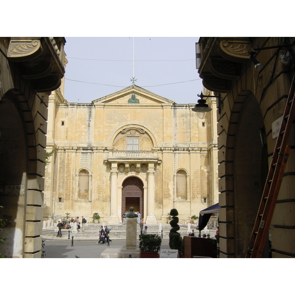 รูปถ่าย มอลตา(Malta) วัลเลตตา(Valletta) 2001-03 30