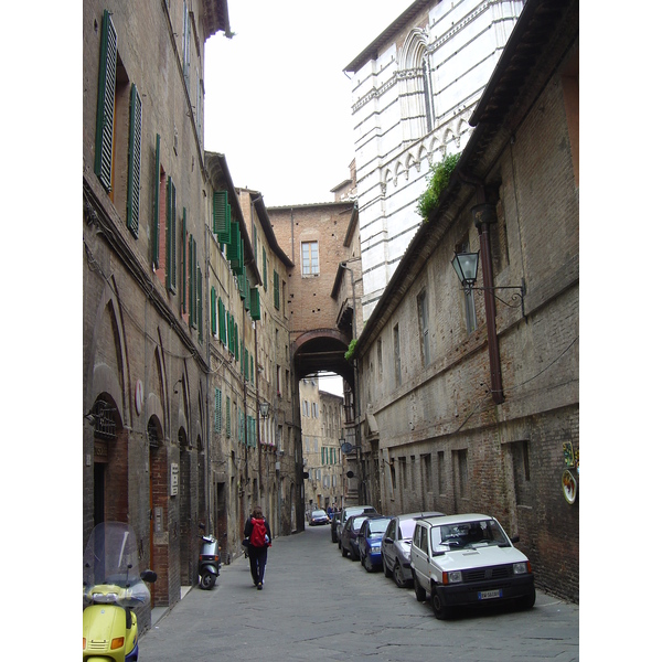 รูปถ่าย อิตาลี(Italy) ซีเอน่า(Siena) 2004-03 39