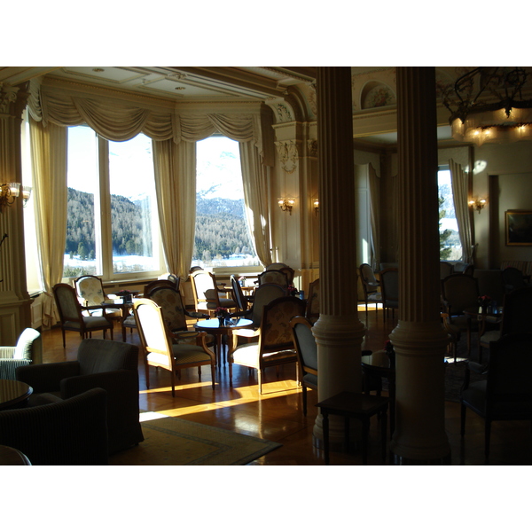 รูปถ่าย สวิสเซอร์แลนด์(Switzerland) ปองเทรซีน่า(Pontresina) โรงแรมแกรนด์โครเนนโฮฟ(Grand Hotel Kronenhof) 2007-01 53