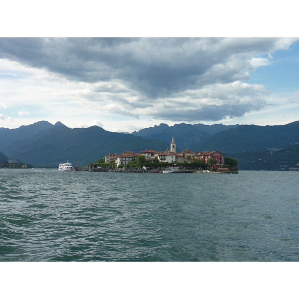 รูปถ่าย อิตาลี(Italy) เกาะอีโซลาเปสกาโตรี(Isola Pescatori) 2009-06 30