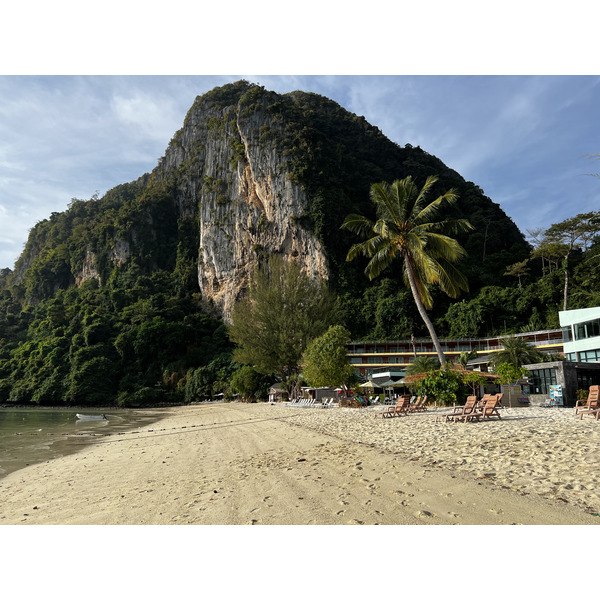รูปถ่าย ไทย(Thailand) เกาะพีพีดอน(Ko Phi Phi Don) 2021-12 22