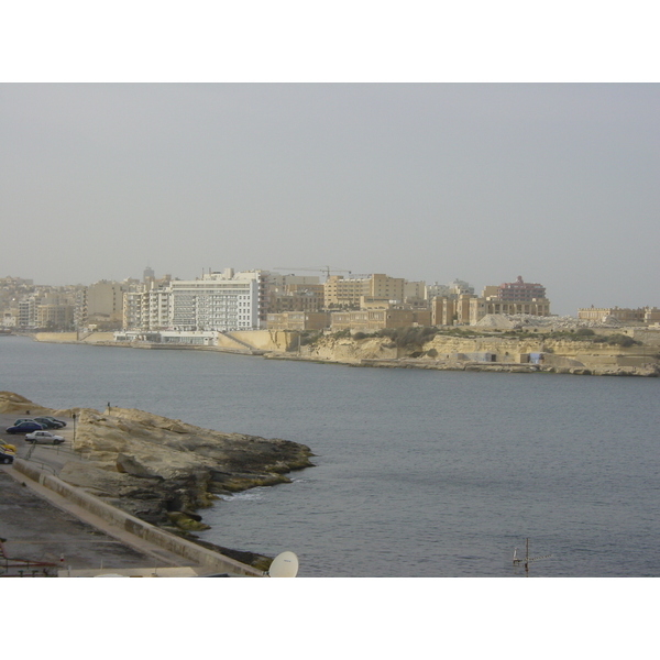 รูปถ่าย มอลตา(Malta) วัลเลตตา(Valletta) 2001-03 4