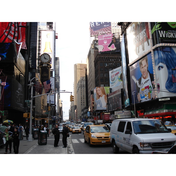 รูปถ่าย สหรัฐอเมริกา(United States) นิวยอร์ก(New York) ไทม์สแควร์(Times Square) 2006-03 10