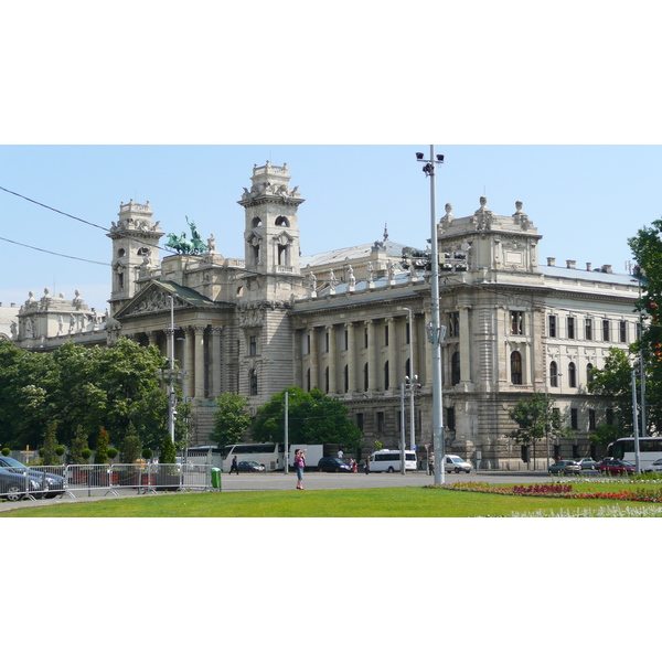 รูปถ่าย ฮังการี(Hungary) บูดาเปสต์(Budapest) อาคารรัฐสภาฮังการี(Budapest Parliament) 2007-06 15