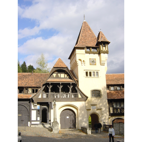 รูปถ่าย โรมาเนีย(Romania) สินายา(Sinaia) 2003-10 58