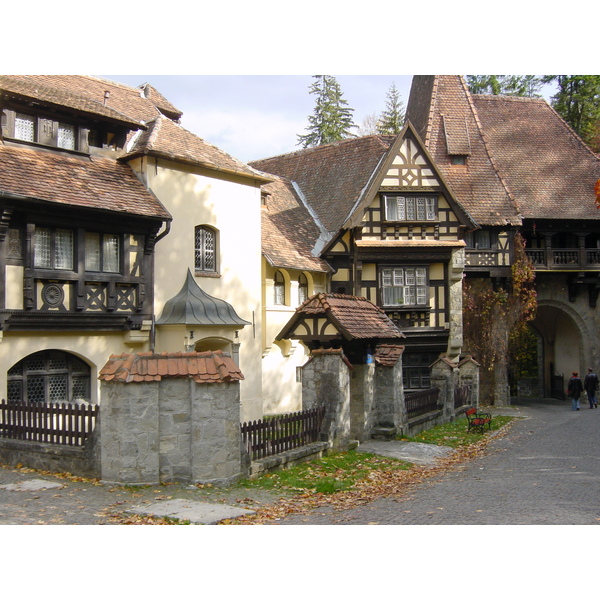 รูปถ่าย โรมาเนีย(Romania) สินายา(Sinaia) 2003-10 62