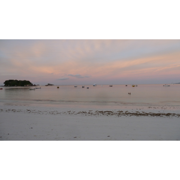 รูปถ่าย เซเชลส์(Seychelles) เกาะปราลิน(Praslin) 2011-10 159