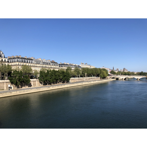 รูปถ่าย ฝรั่งเศส(France) ปารีสช่วงล็อกดาวน์(Paris lockdown) 2020-04 321