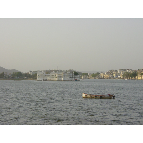 รูปถ่าย อินเดีย(India) อูไดปูร์(Udaipur) 2003-05 18