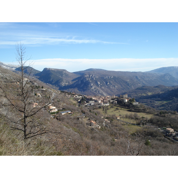 รูปถ่าย ฝรั่งเศส(France) ถนนจากกูร์เซกูลไปเกรโอลีแยร์-เล-เนจ(Coursegoule to Greolieres les neiges road) 2007-01 55